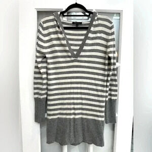 BCBGMAXAZRIA Y2K Grey & Cream Stripe Angora Wool Hooded Sweater Size Large L